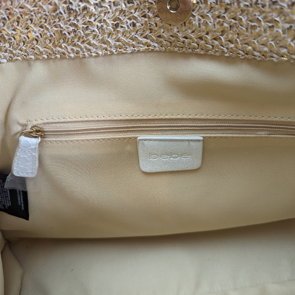 BEBE Handbag White Faux Snake Skin & Gold Weave Interior Pockets Magnetic - Picture 8 of 16